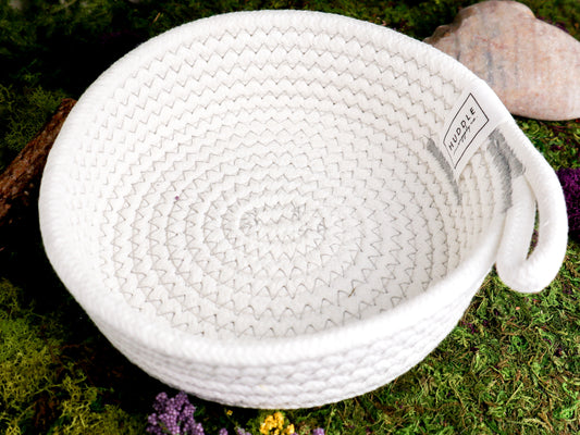 Flora's Beauty Routine - Basket